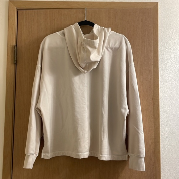 Old Navy White Crème Fleece Hoodie - Picture 3 of 9